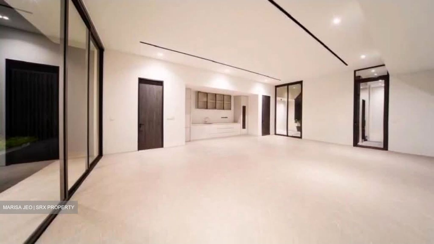 Holland Gardens (D10), Detached #542977721